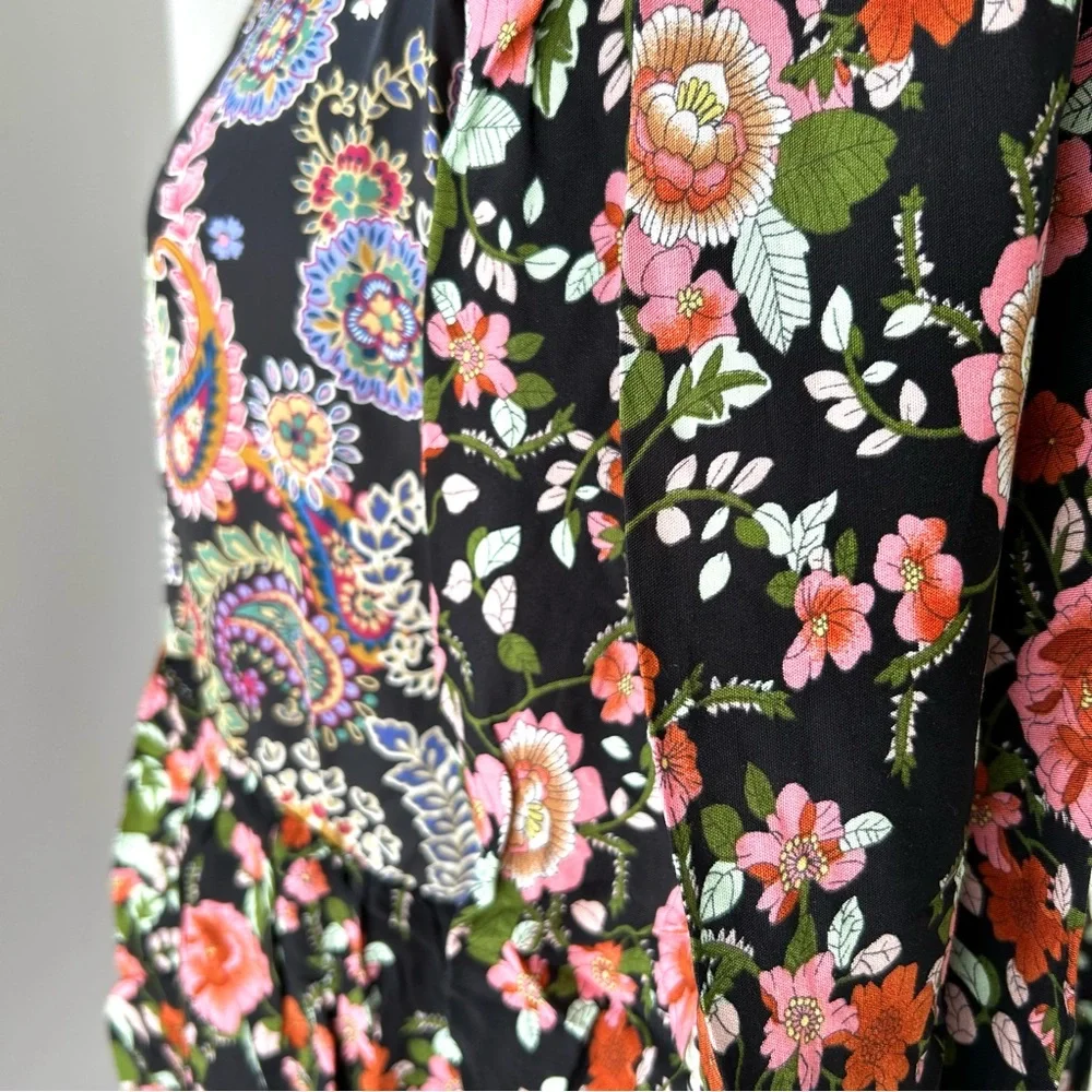 🌸Floral Paisley Boho Blouse w/Tie. Black/Rose/Gold/Blue/Multi. Medium - Picture 9 of 13
